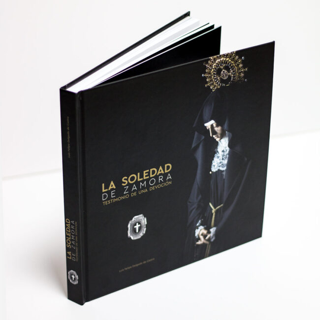 maquetacion libro la soledad